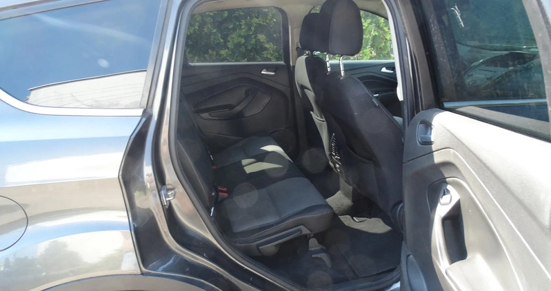 Ford Kuga cena 27900 przebieg: 162775, rok produkcji 2017 z Bydgoszcz małe 92